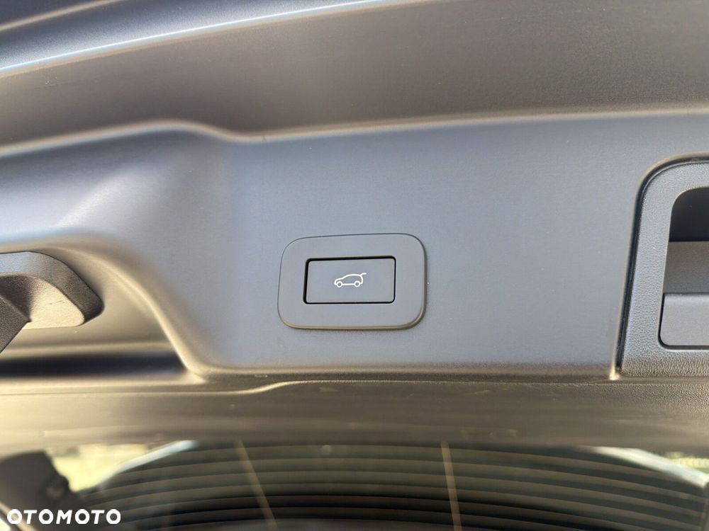 Land Rover Range Rover Evoque - 20
