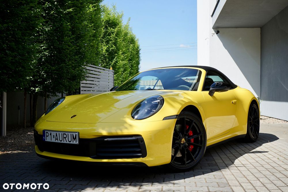 Porsche 911 Carrera 4S - 1