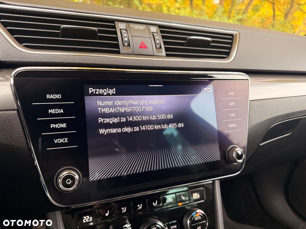 Skoda Superb 2.0 TDI SCR Style - 33
