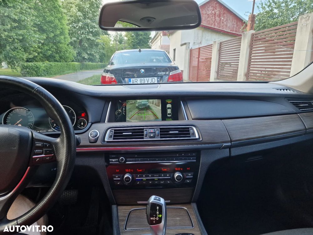 BMW Seria 7 730d xDrive - 9