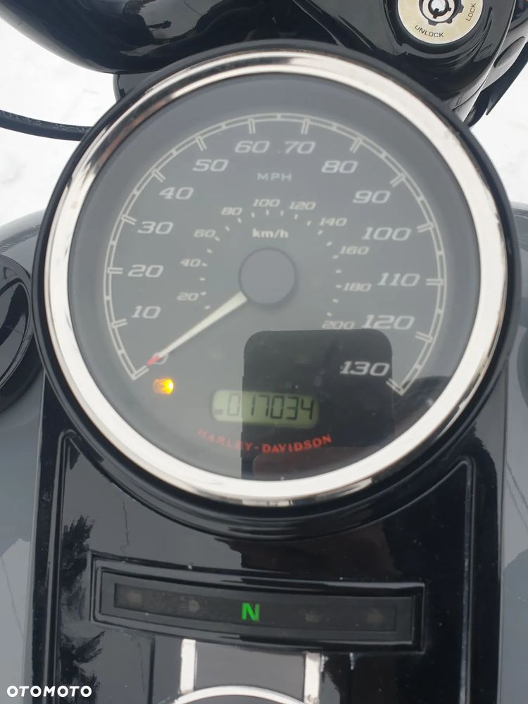 Harley-Davidson Touring Road King - 4