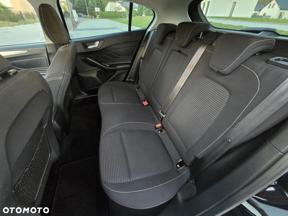 Ford Focus 1.5 EcoBlue STart-Stopp-System TITANIUM - 37