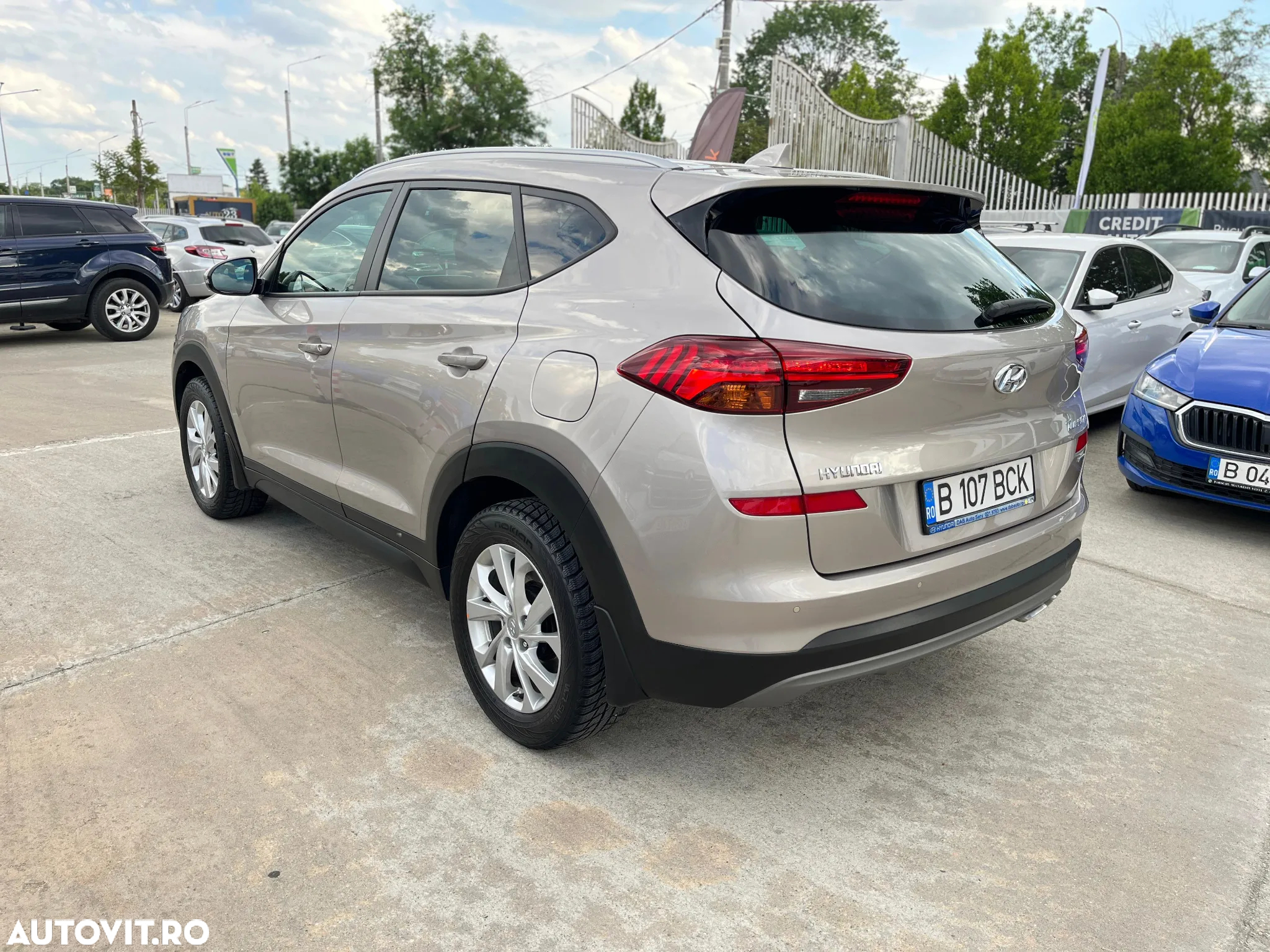 Hyundai Tucson 1.6 T-GDi 4WD 7DCT Premium - 4