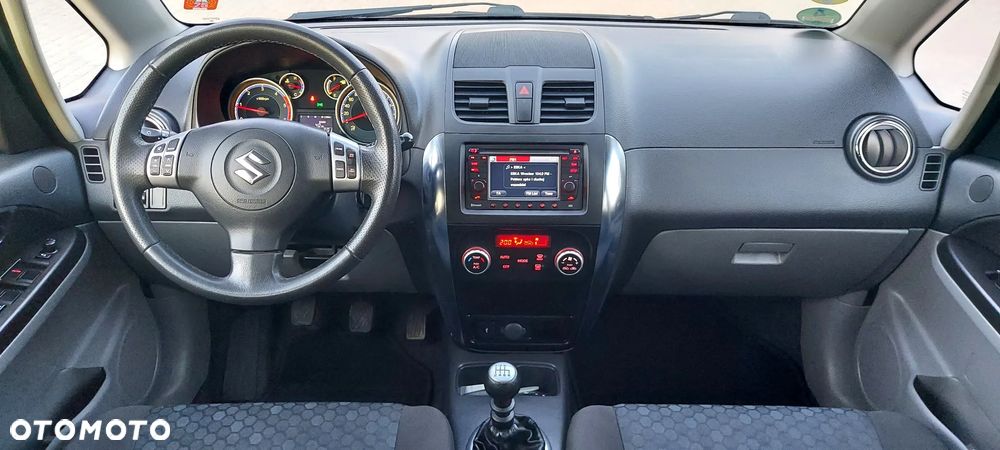 Suzuki SX4 2.0 DDiS 4x4 Style - 34
