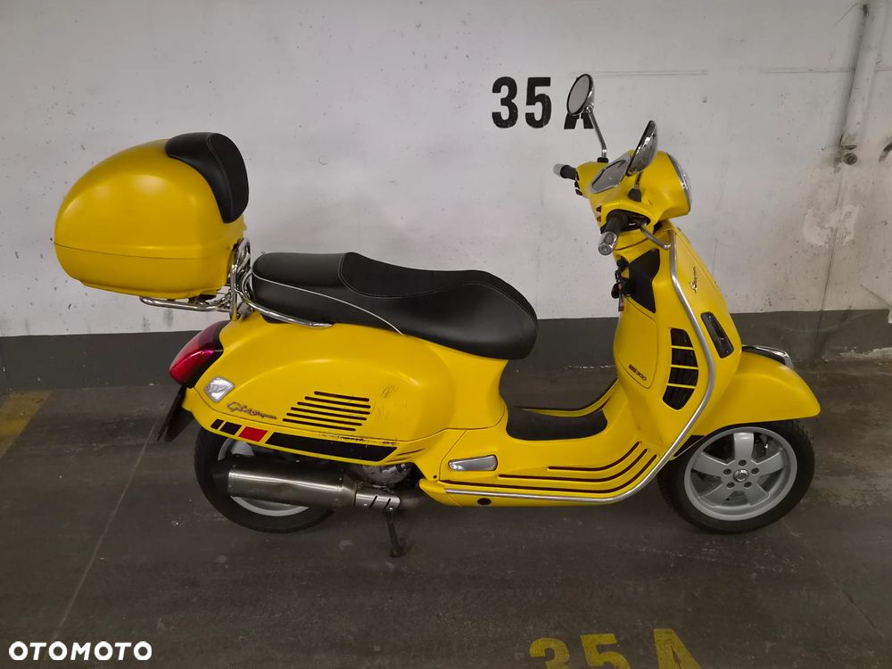 Vespa GTS - 28