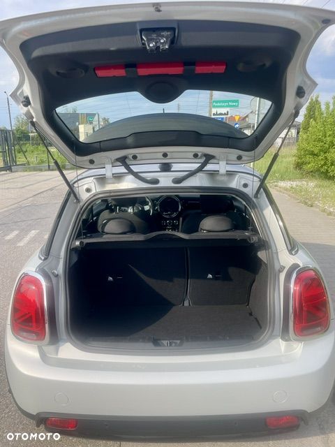 MINI Cooper SE Resolute Edition - 8