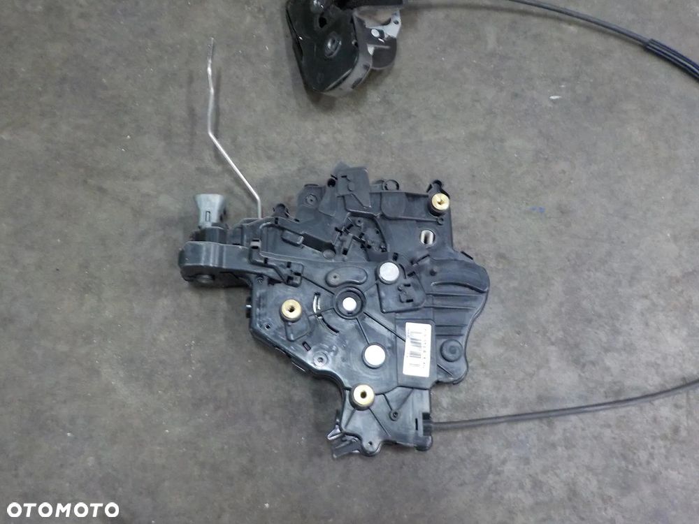 VW T5 ZAMEK DRZWI ODSUWANYCH BOCZNYCH 7E0843654AD - 2