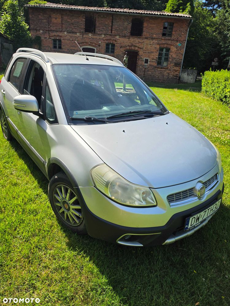 Fiat Sedici - 7
