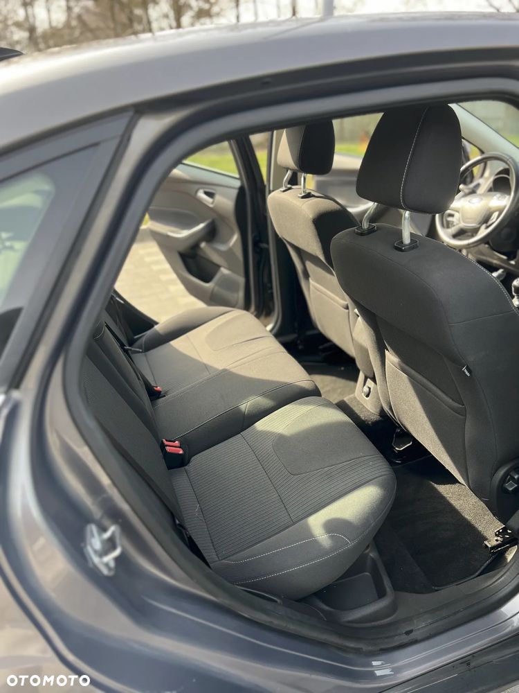 Ford Focus 1.6 EcoBoost Titanium - 21