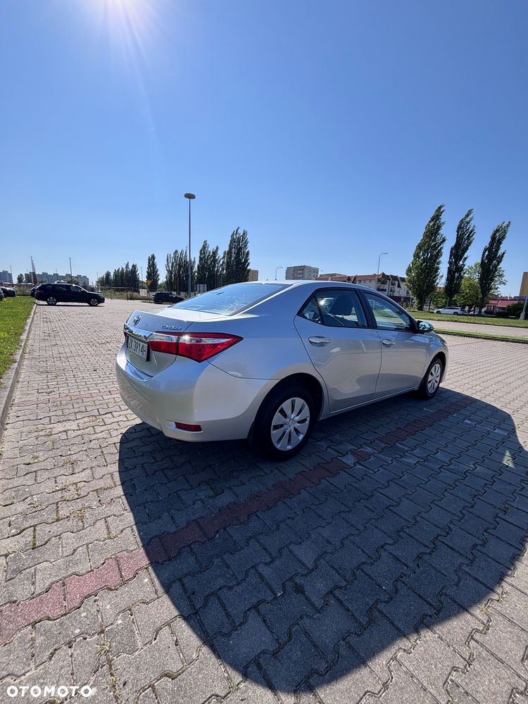 Toyota Corolla 1.6 Active - 6