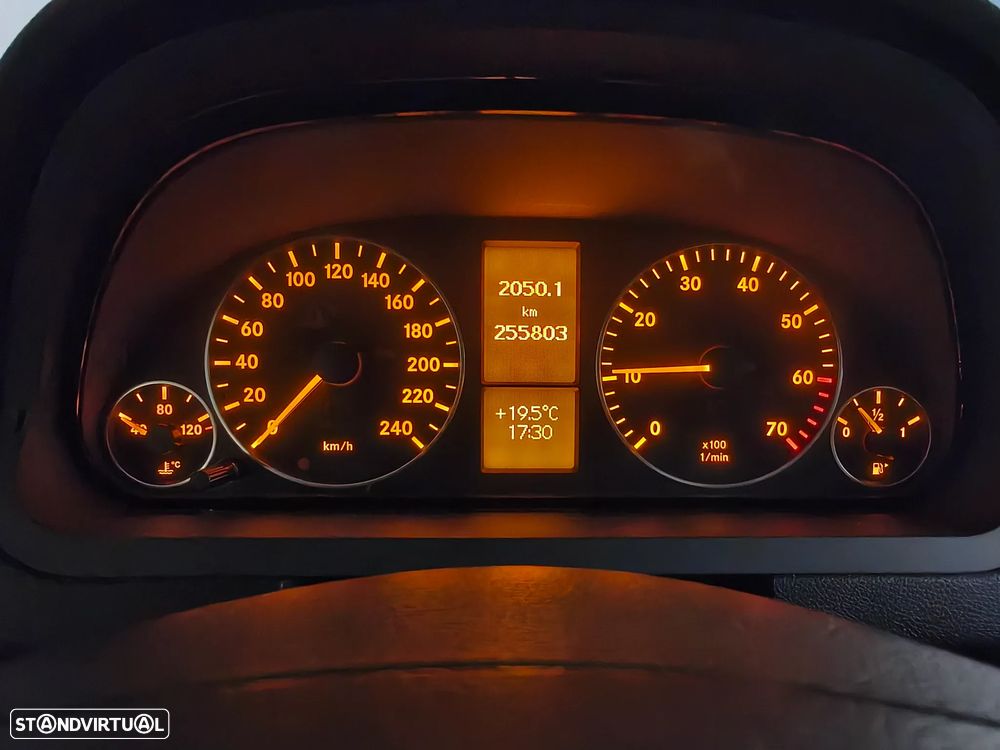 Mercedes-Benz A 150 Elegance - 7