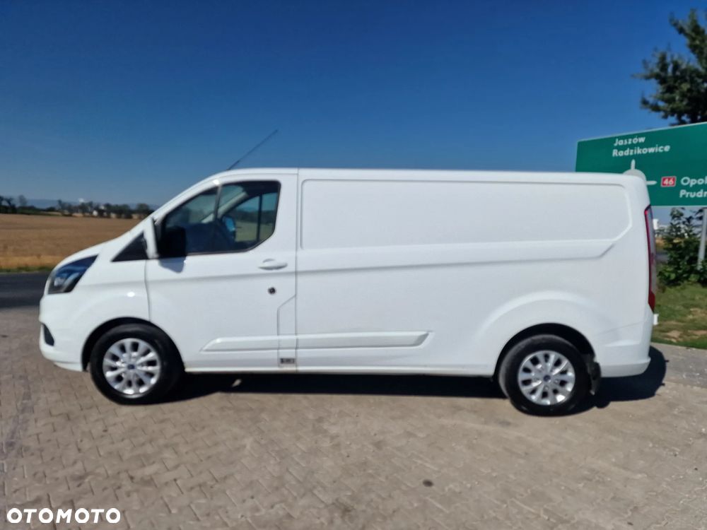 Ford Transit Custom Limited - 16