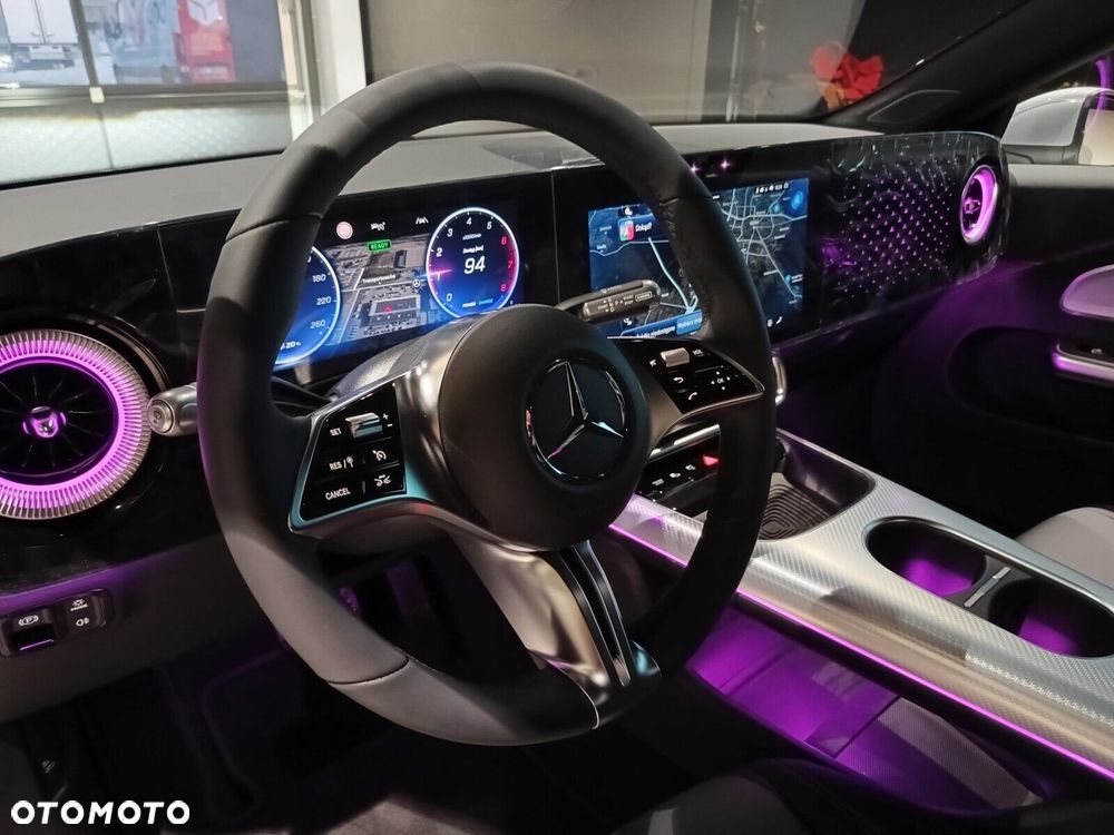 Mercedes-Benz CLA - 9