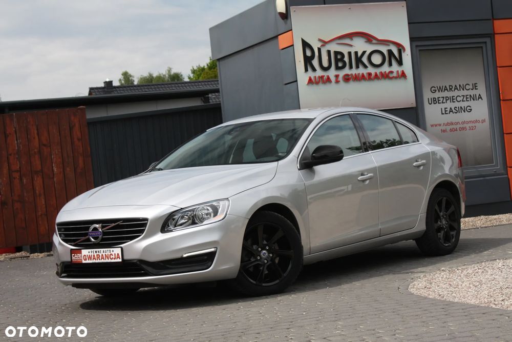 Volvo S60 D3 Geartronic Momentum - 2