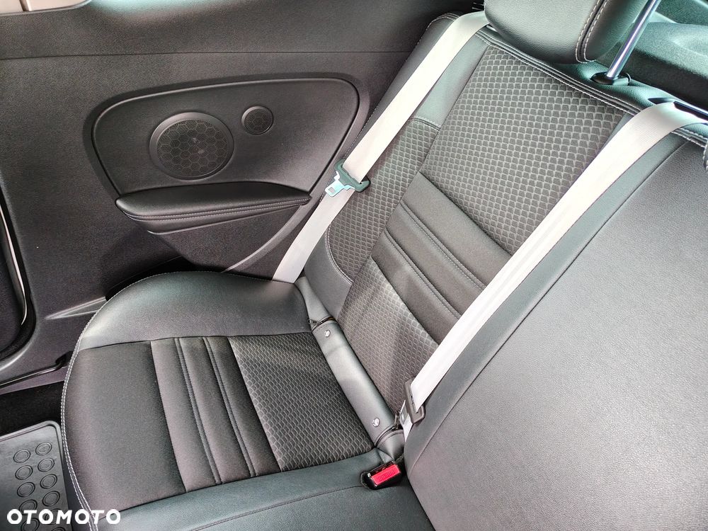 Renault Megane 1.2 16V TCe Energy Bose EU6 - 24