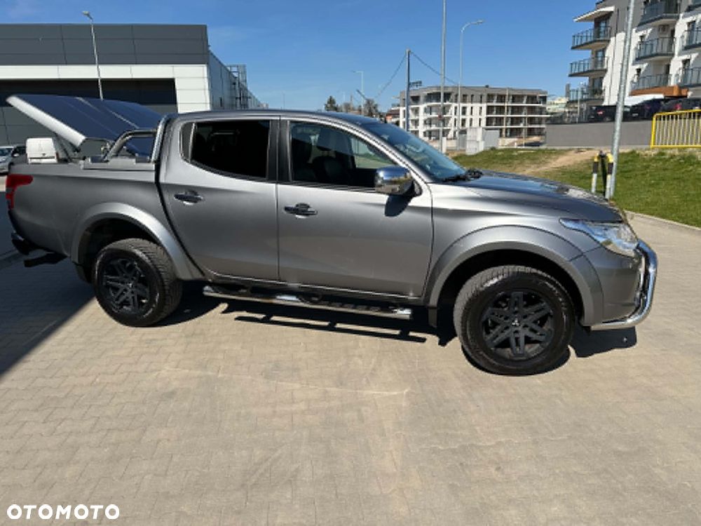 Mitsubishi L200 2.4 d DC Instyle - 5