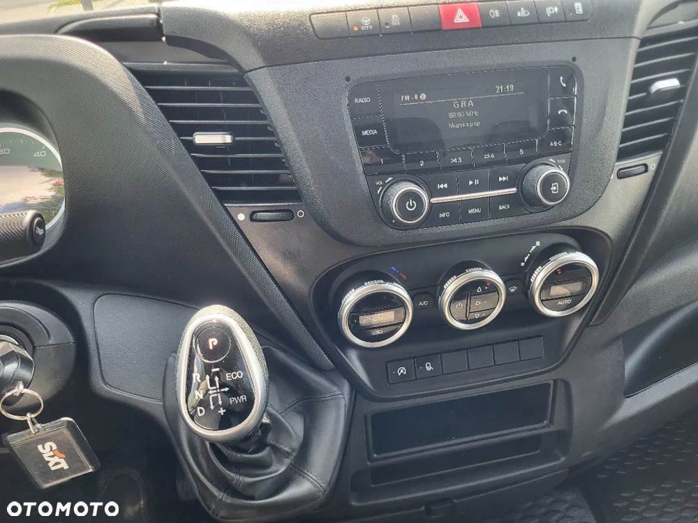 Iveco 35S16A8V Automat - 13