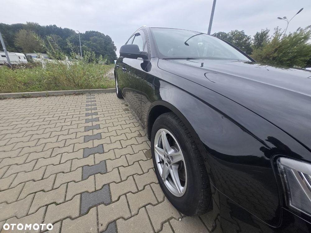 Audi A4 Avant - 4