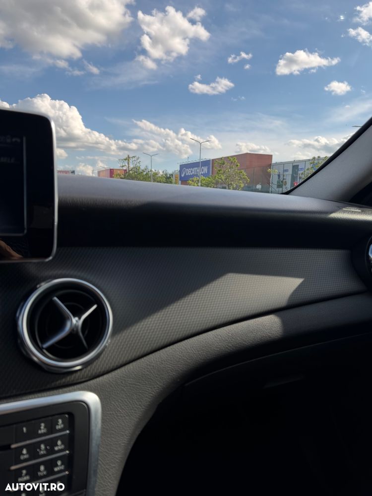 Mercedes-Benz GLA 200 d 4MATIC Aut. - 7