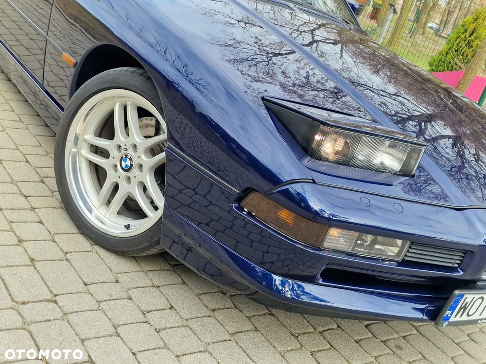BMW Seria 8 - 16