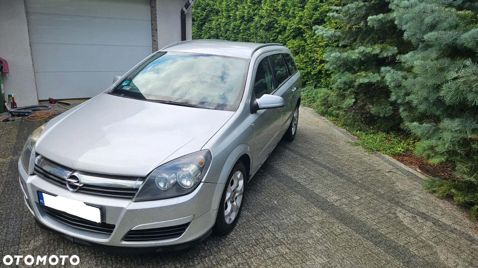 Opel Astra 1.9 CDTI DPF Sport - 12