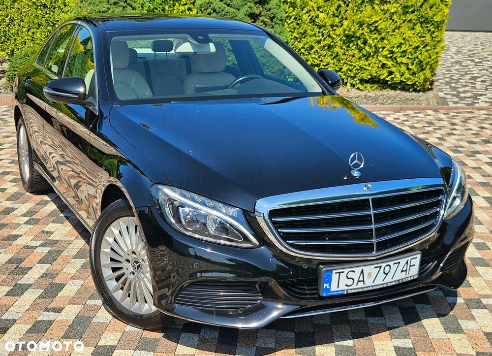 Mercedes-Benz Klasa C 200 4-Matic 9G-TRONIC - 39
