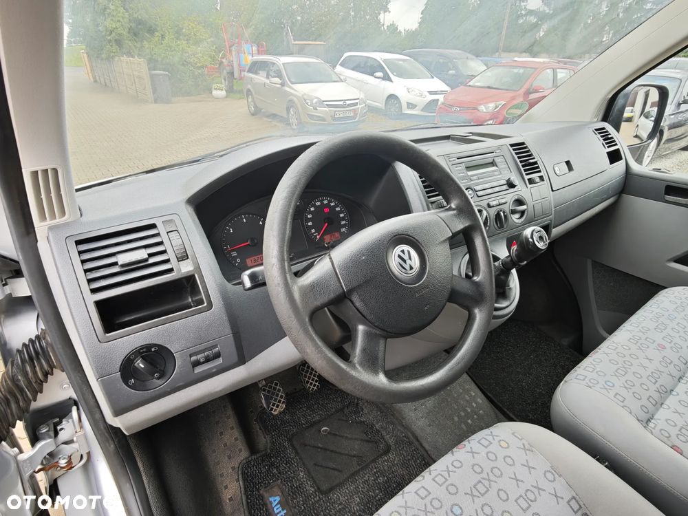 Volkswagen Transporter - 23