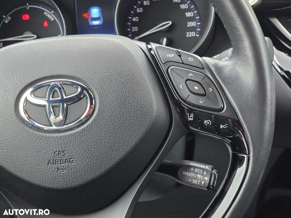 Toyota C-HR - 17