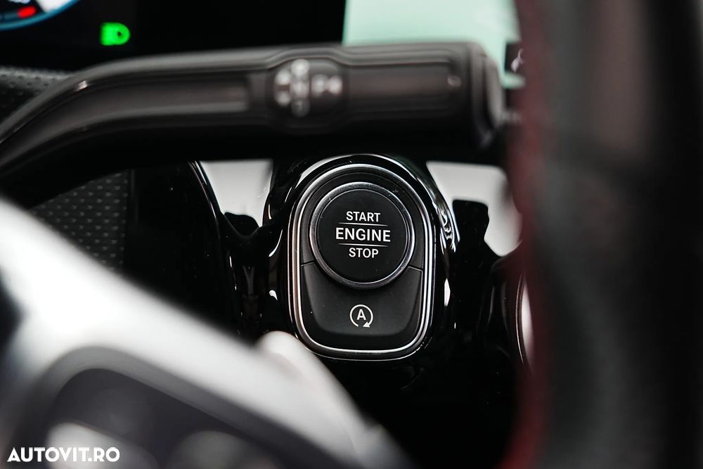 Mercedes-Benz CLA 180 7G-DCT AMG Line Advanced Plus - 39