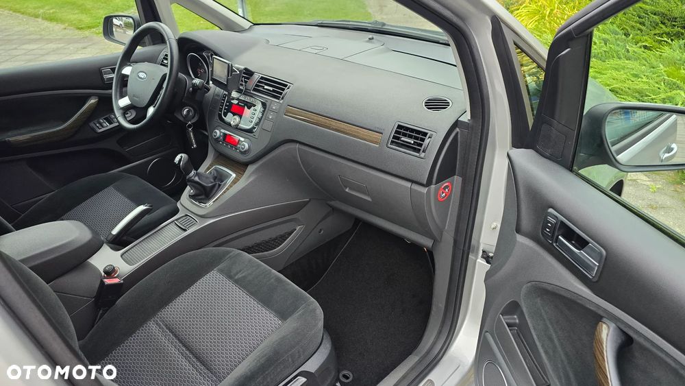 Ford C-MAX 1.8 Ghia - 11