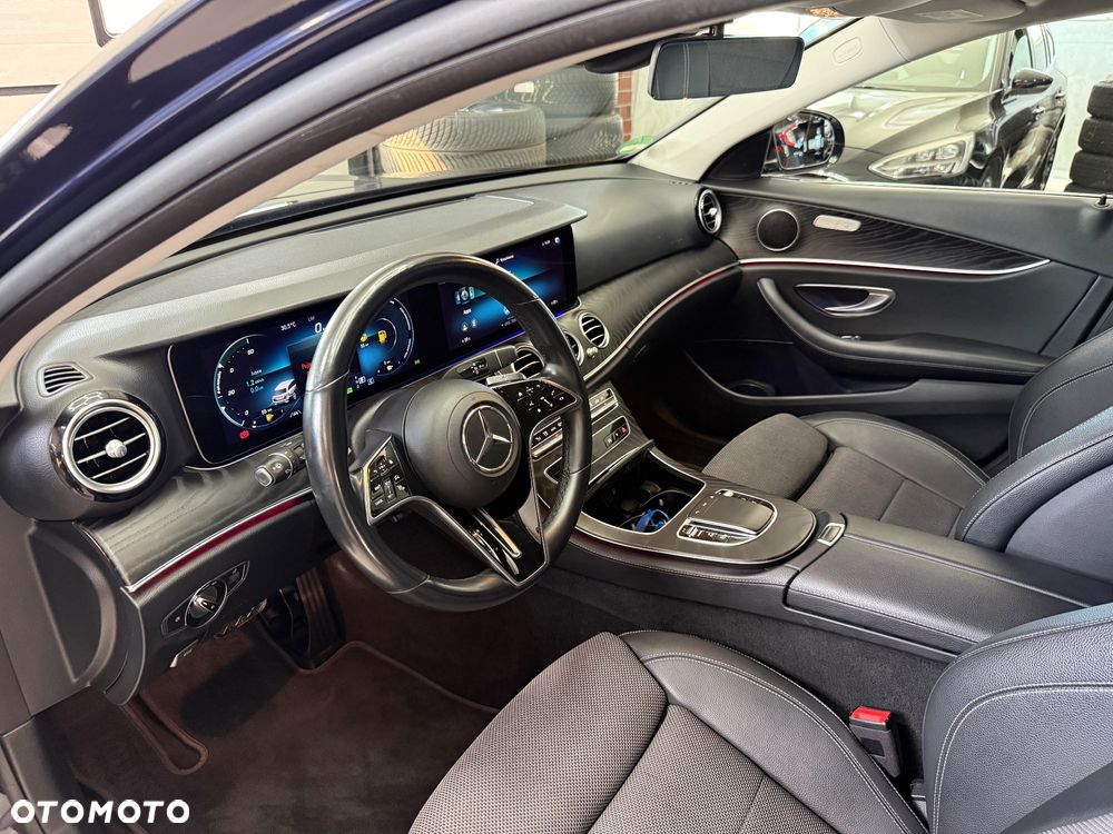 Mercedes-Benz Klasa E 300 de 9G-TRONIC Avantgarde - 18