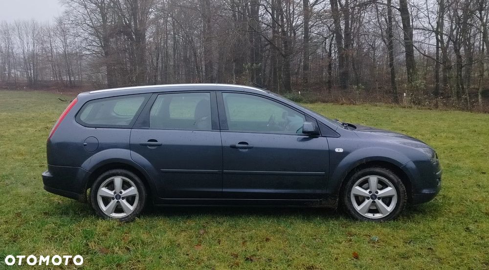 Ford Focus 1.8 Connection - 4