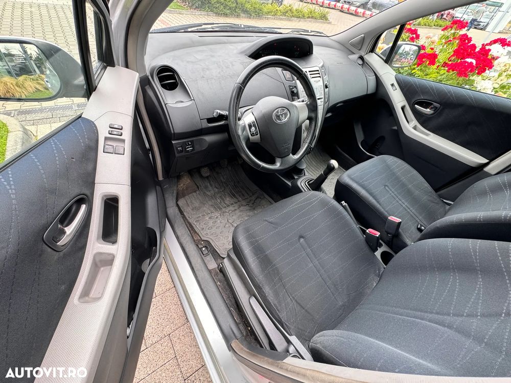 Toyota Yaris 1.4 D-4D Luna - 19