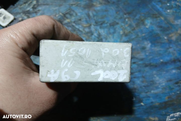 Releu pompa combustibil 55892110 6872117 55892110 6872117 BMW Seria 5 - 2