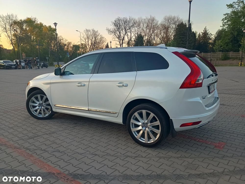 Volvo XC 60 - 21