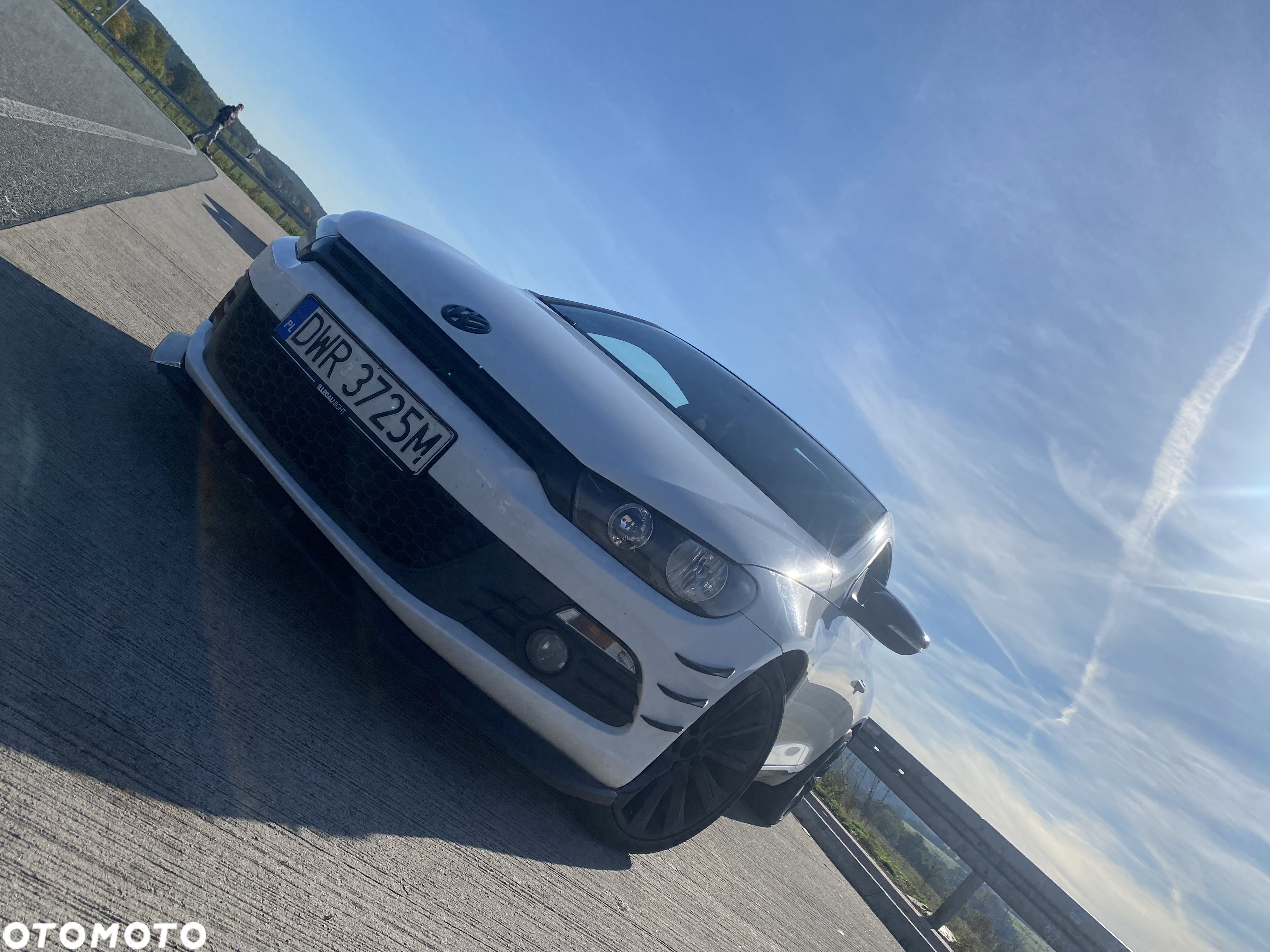 Volkswagen Scirocco 1.4 TSI DSG - 9