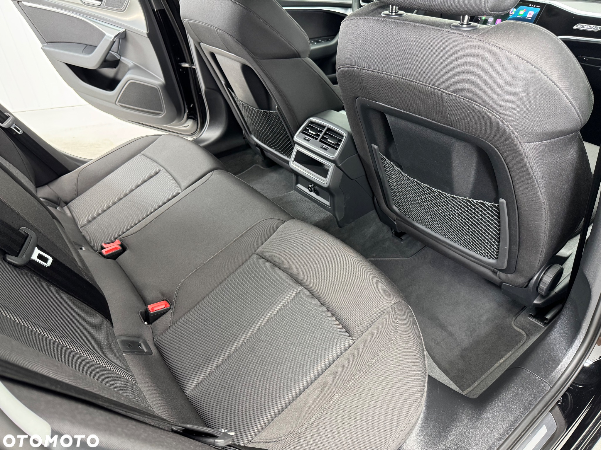 Audi A6 Avant 40 TDI quattro S tronic - 29