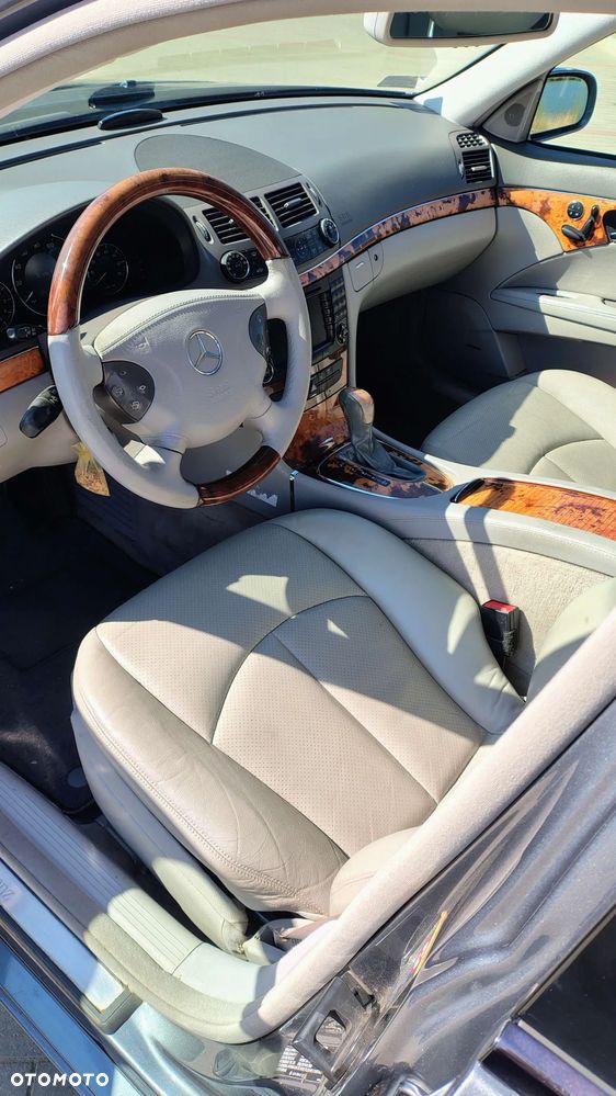 Mercedes-Benz Klasa E - 6