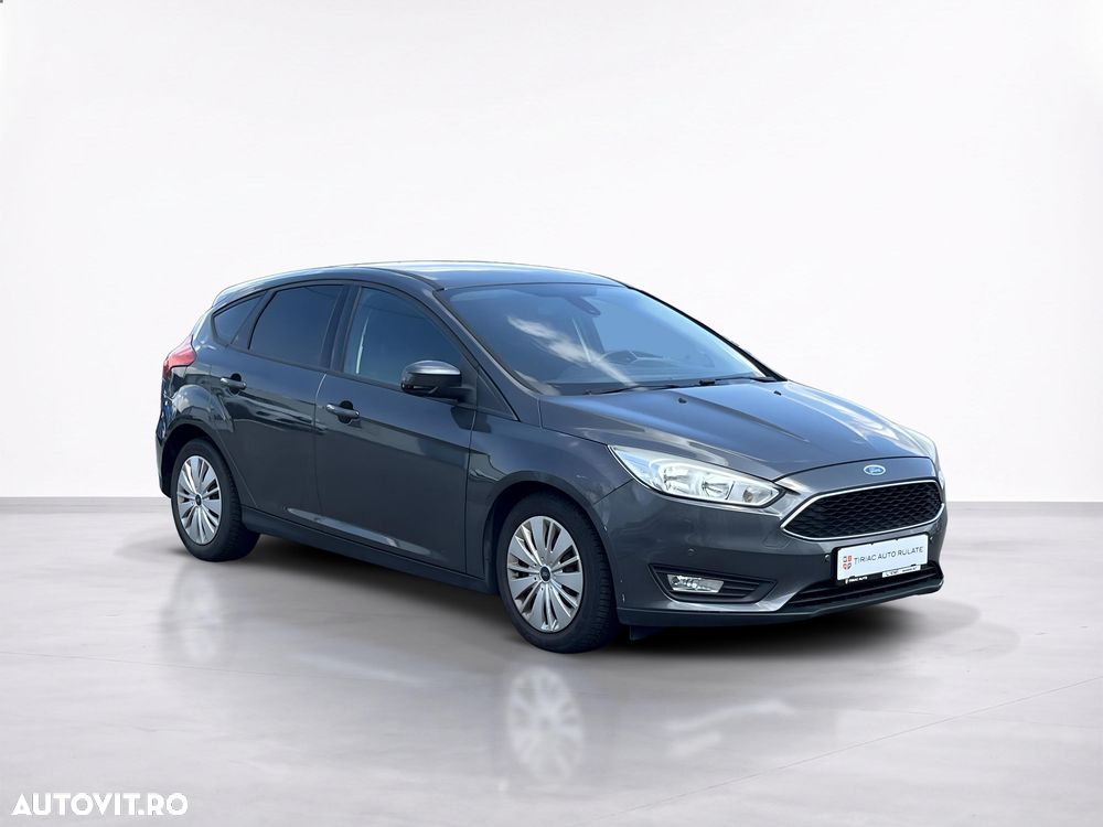 Ford Focus - 9