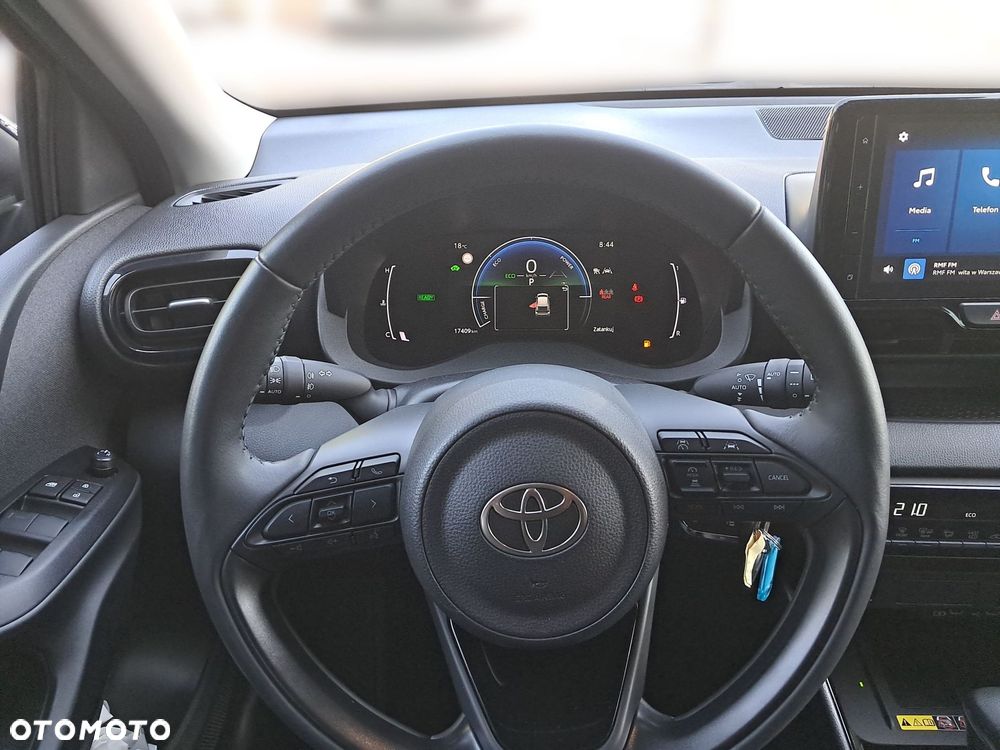 Toyota Yaris Hybrid 1.5 Style - 6
