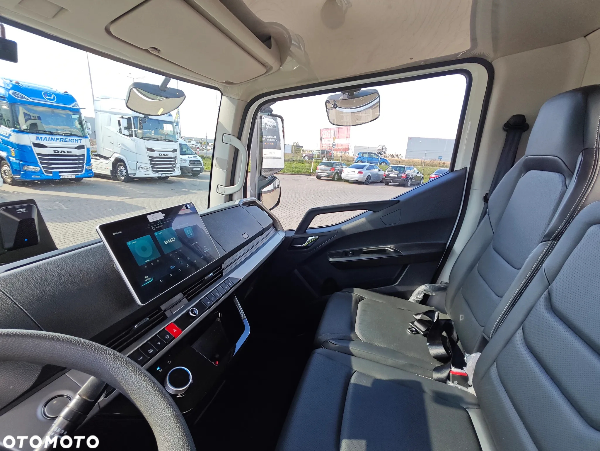 BYD ETM6 - 8