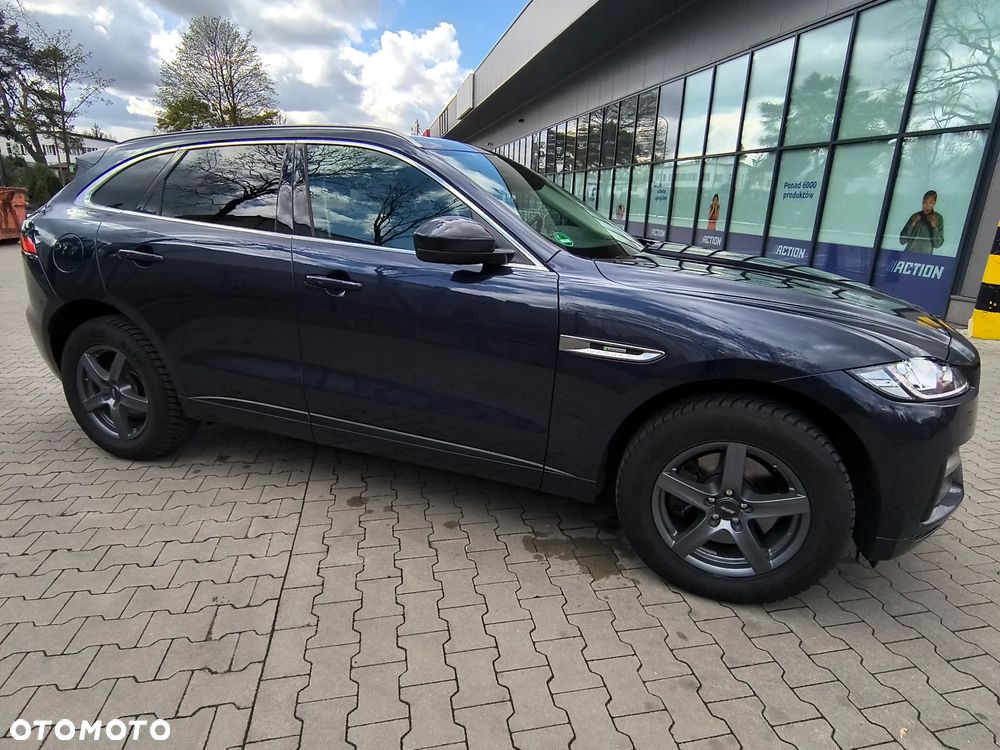 Jaguar F-Pace - 23