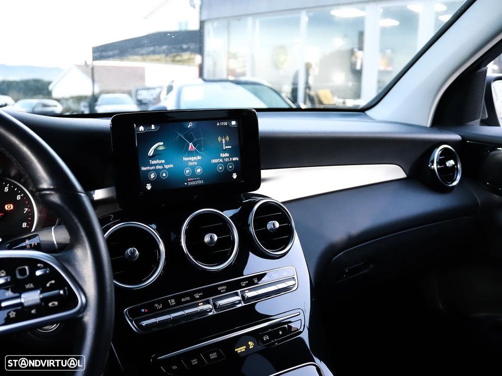 Mercedes-Benz GLC 300 e 4Matic - 18