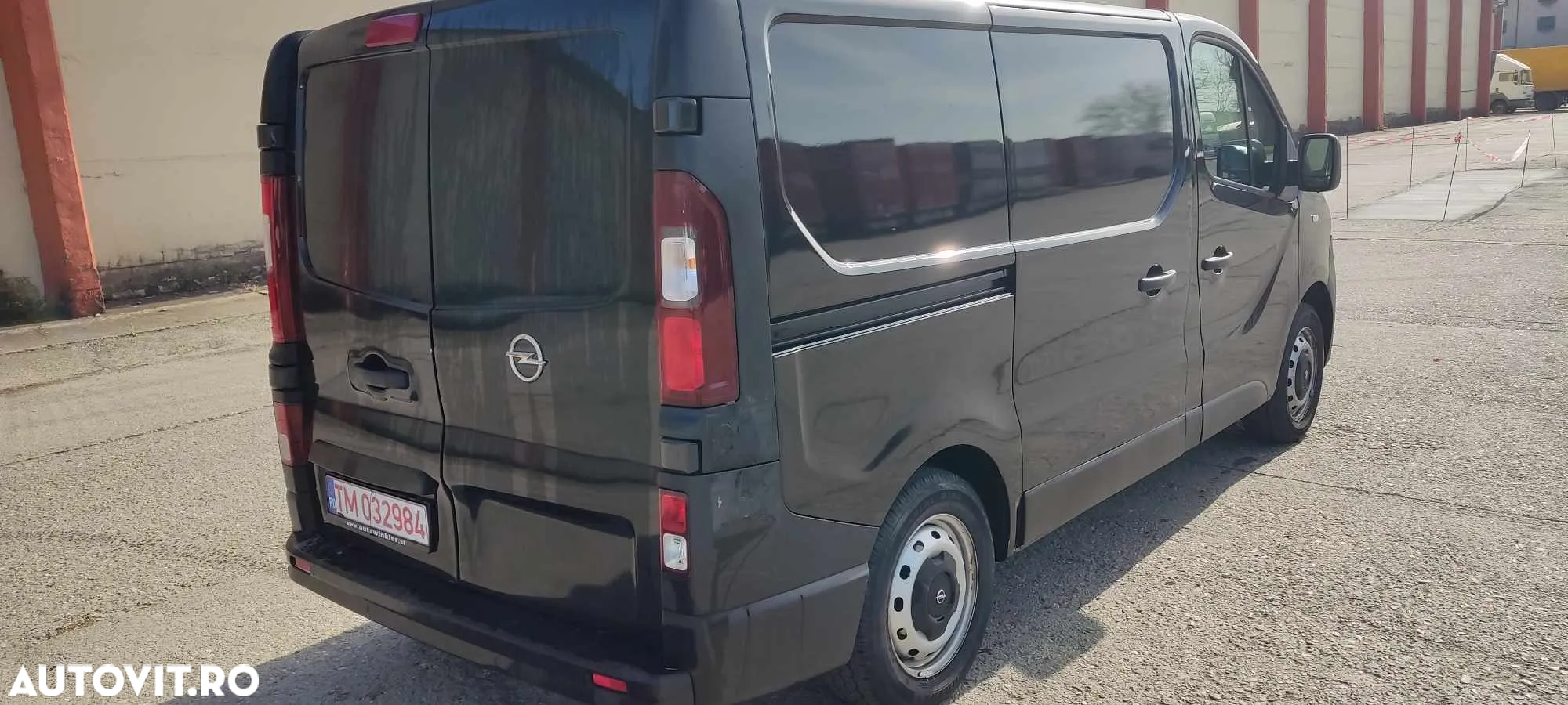 Opel Vivaro-B - 5