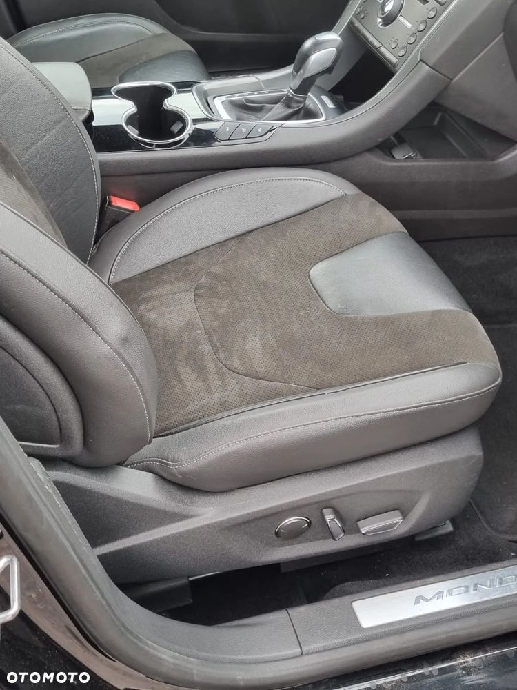 Ford Mondeo Turnier 2.0 TDCi Start-Stopp PowerShift-Aut Titanium - 11