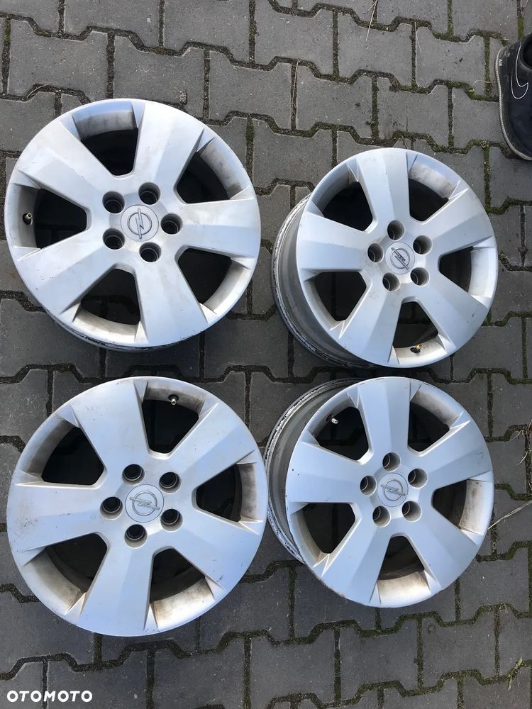 OPEL FELGI ALUMINIOWE 5X110 ET41 6,5J 16" - 1