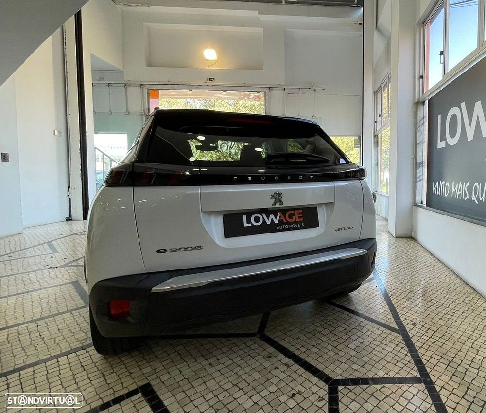 Peugeot e-2008 GT - 6