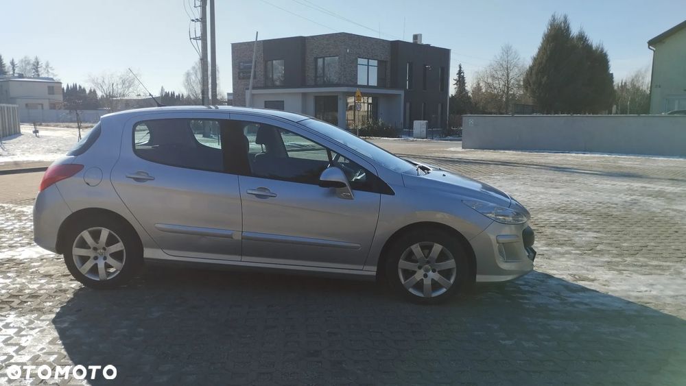 Peugeot 308 1.6 HDi Premium - 4
