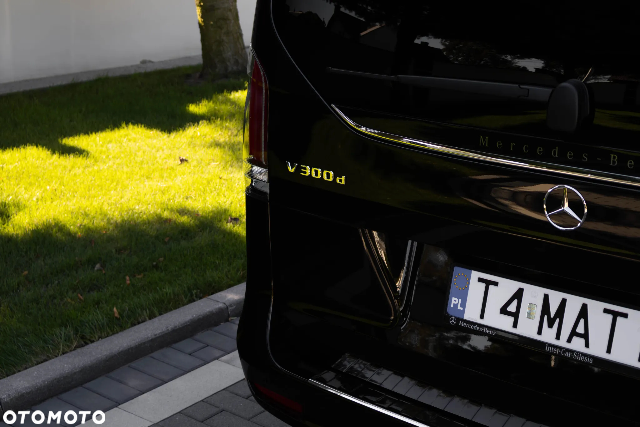 Mercedes-Benz Klasa V 300 d 4-Matic 9G-Tronic Exclusive (d³ugi) - 14