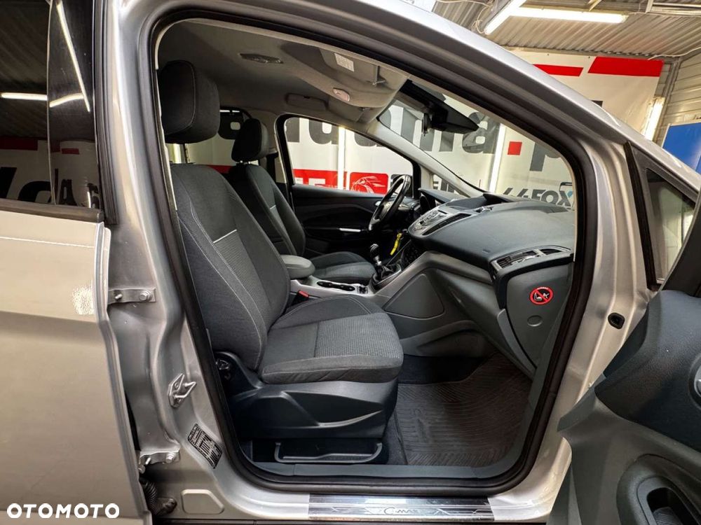 Ford C-MAX 2.0 TDCi Champions Edition - 37